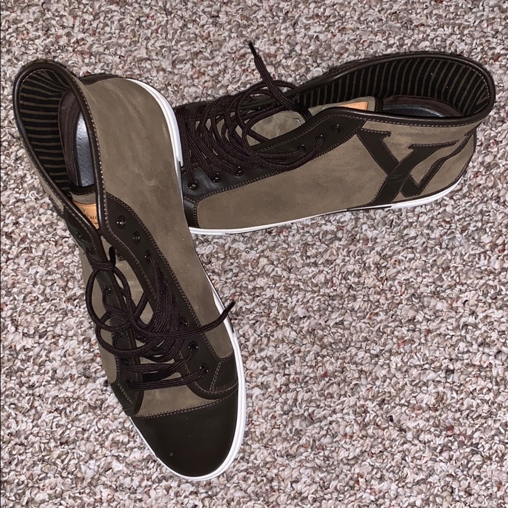 Men Louis Vuitton Sneakers